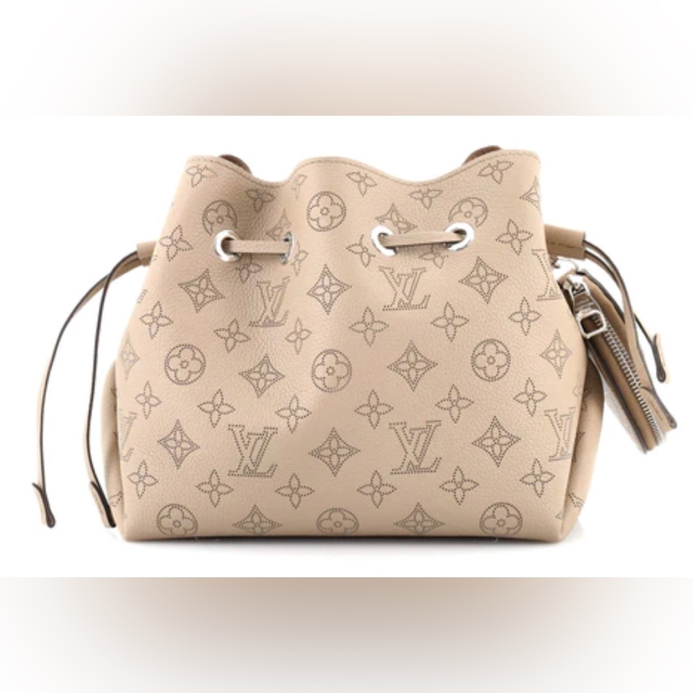 Tan & silver shoulder/crossbody bag